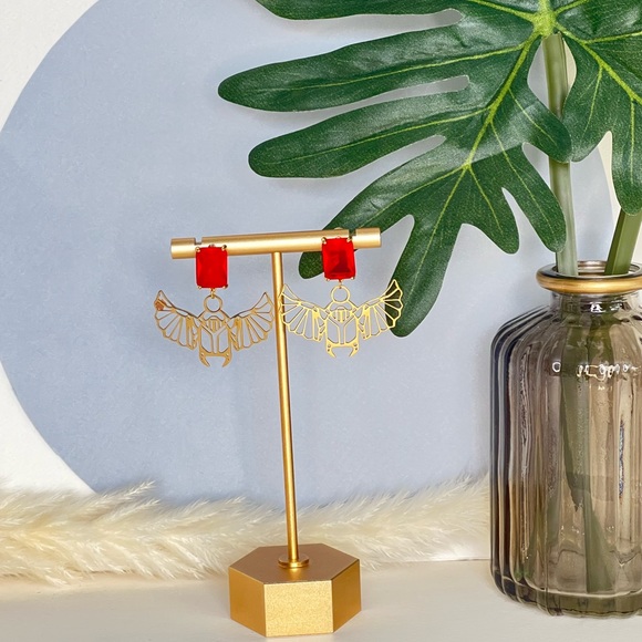 Elegant Ancient Egyptian Earrings - Scarab Winged Egyptian Beetle Earrings - Picture 3 of 8